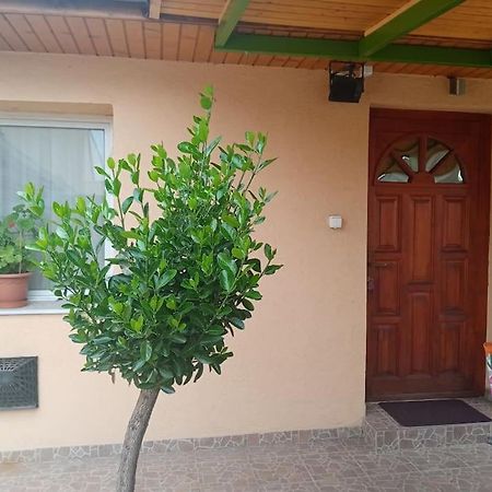 D38 Pestelizabeth Apartman Apartment Budapest Luaran gambar